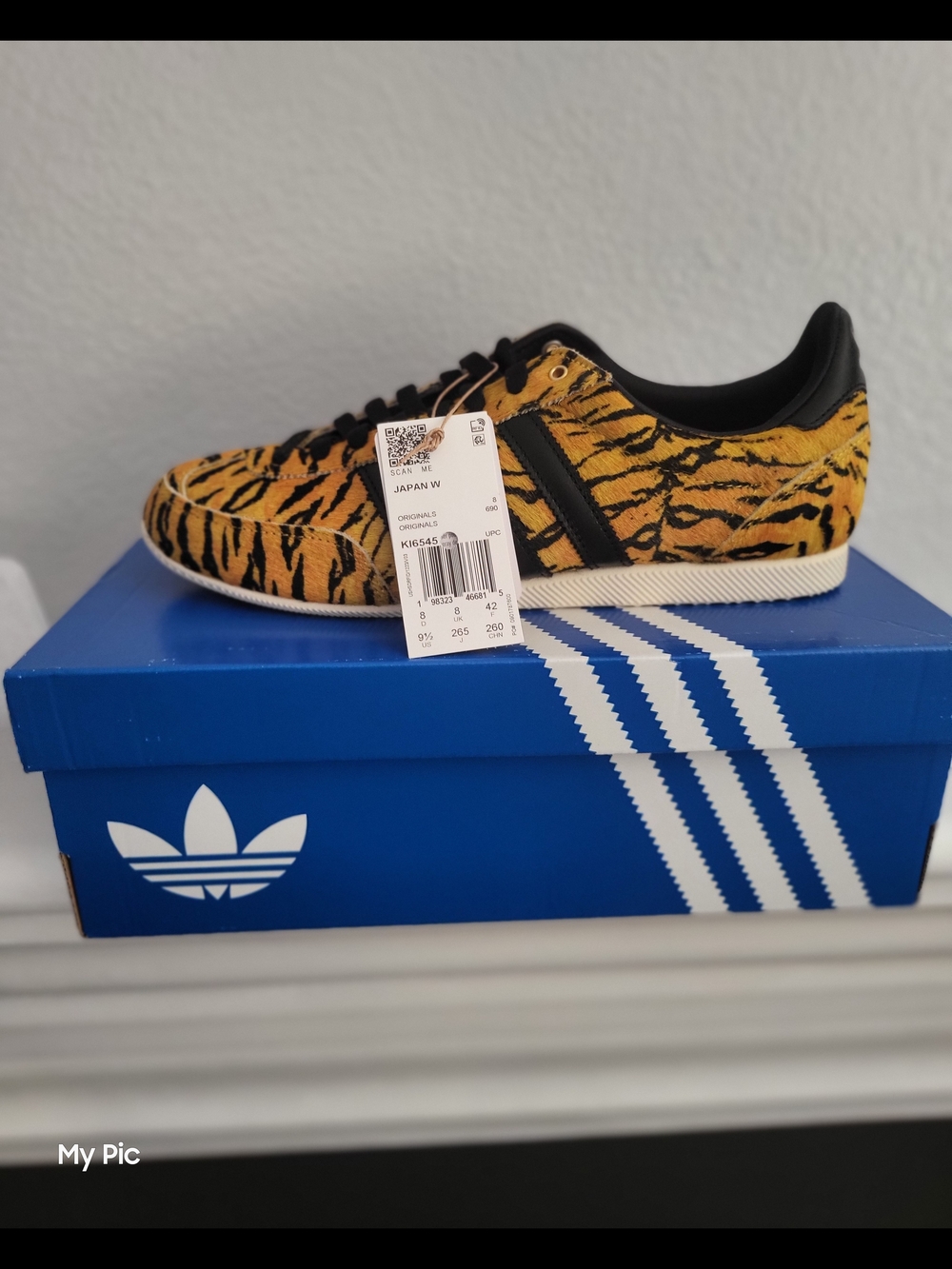 Adidas Women's Japan yellow and black tiger-print low-top sneakers